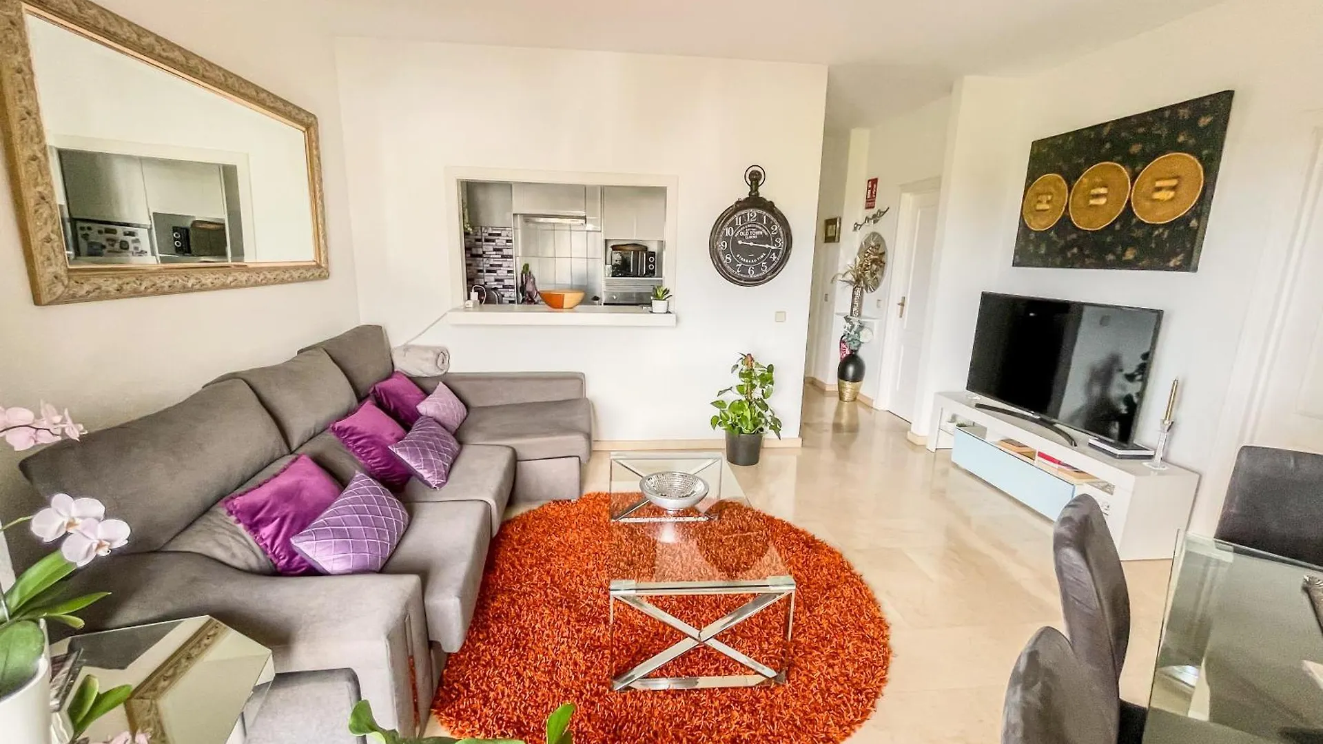 Modern Apartment With Terrace - 2 Min From The Beach Estepona